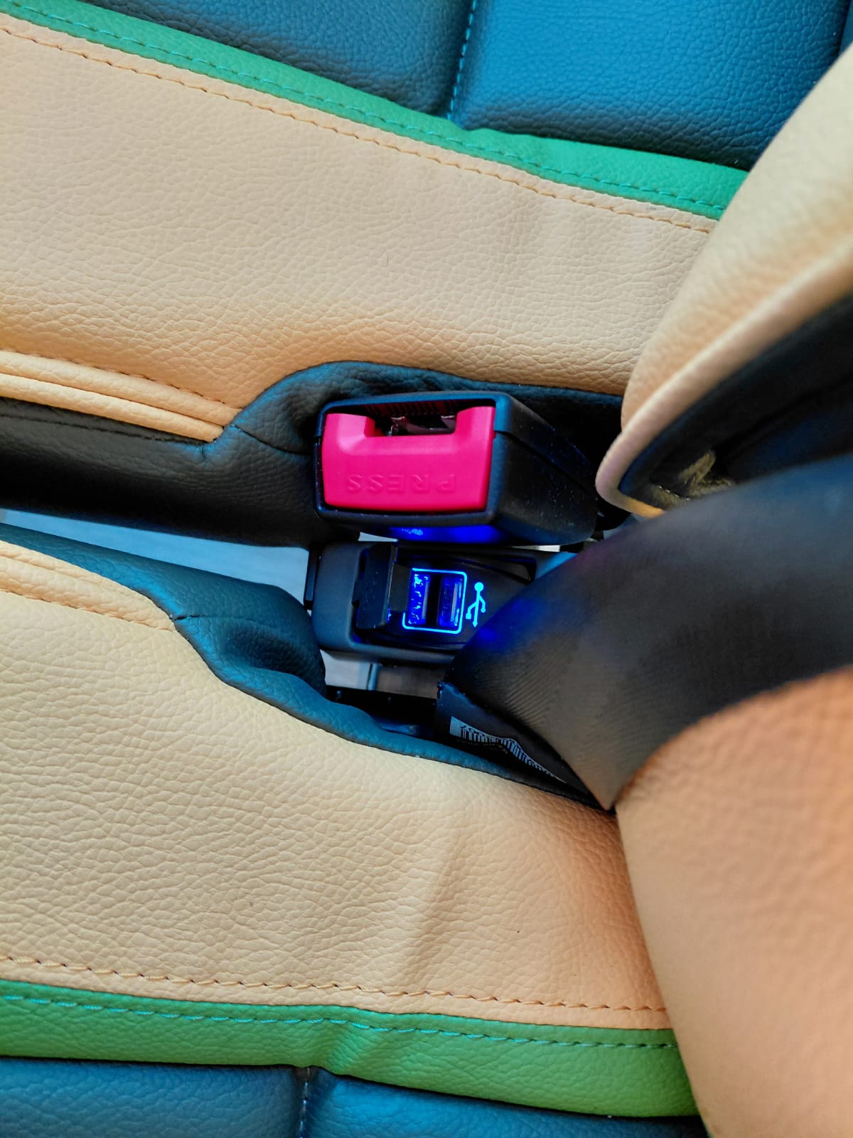 Interior 1 - Sunsundegui SC7 Scania