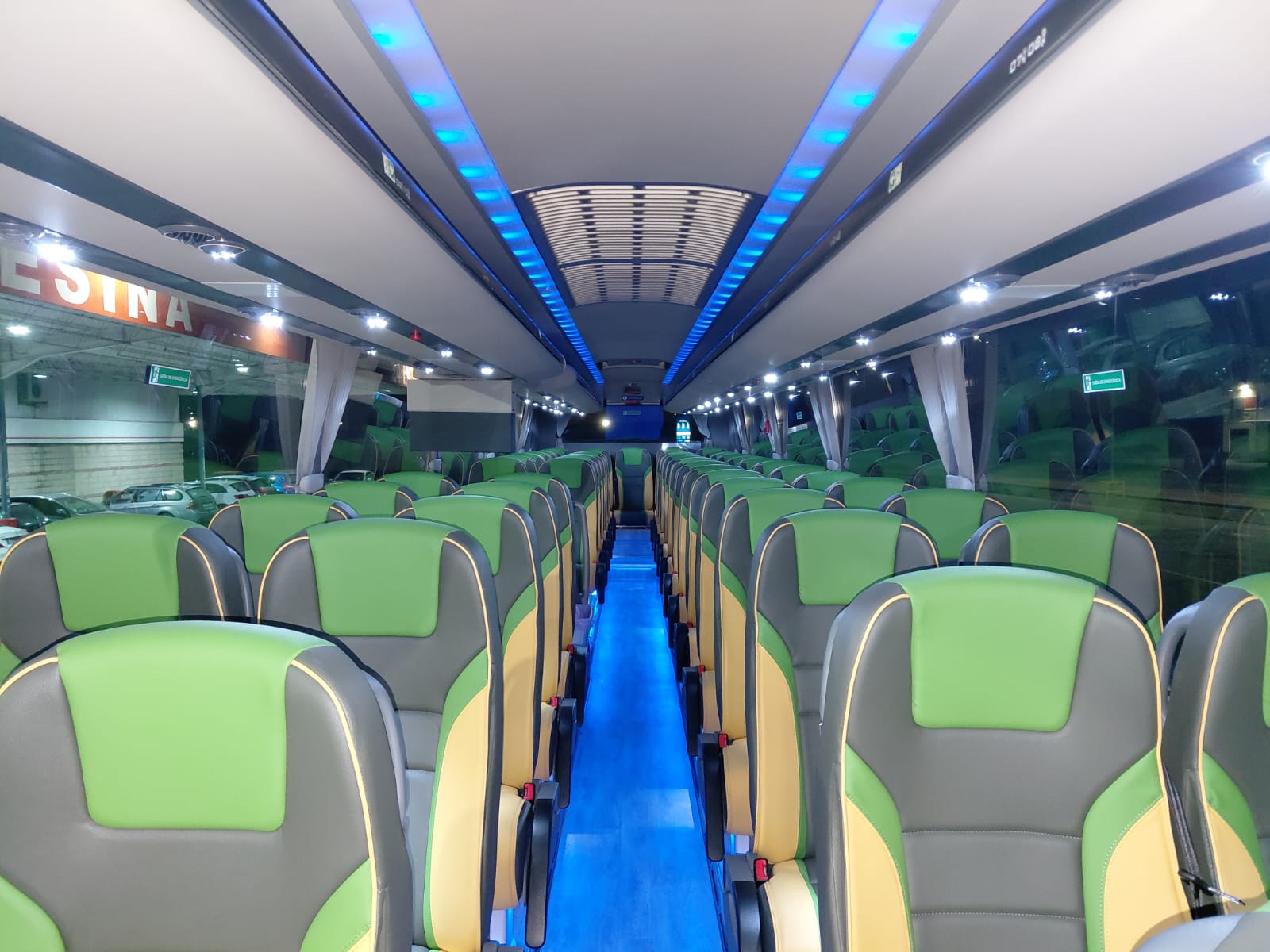 Interior 3 - Sunsundegui SC7 Scania