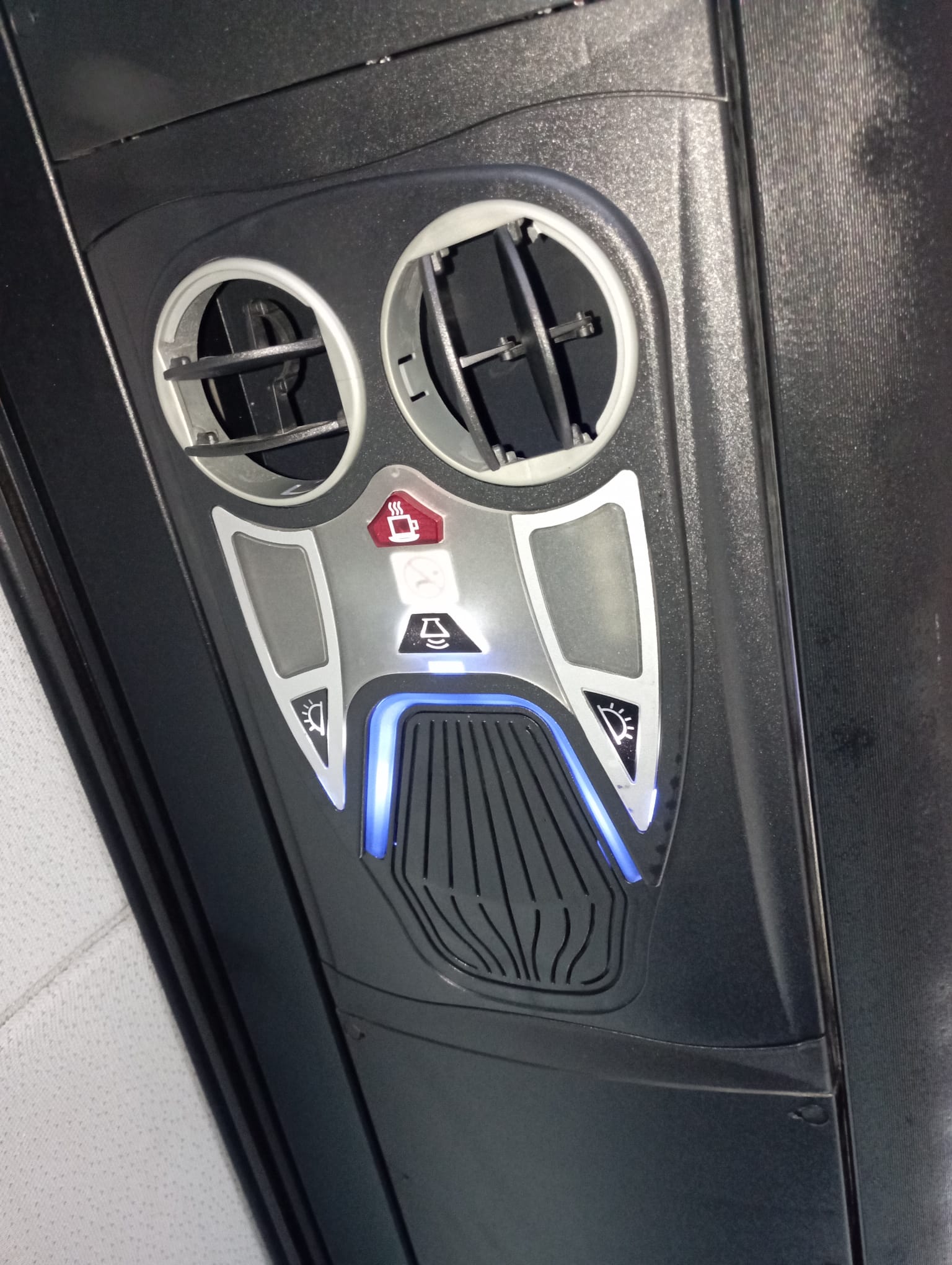 Interior 5 - VW Crafter